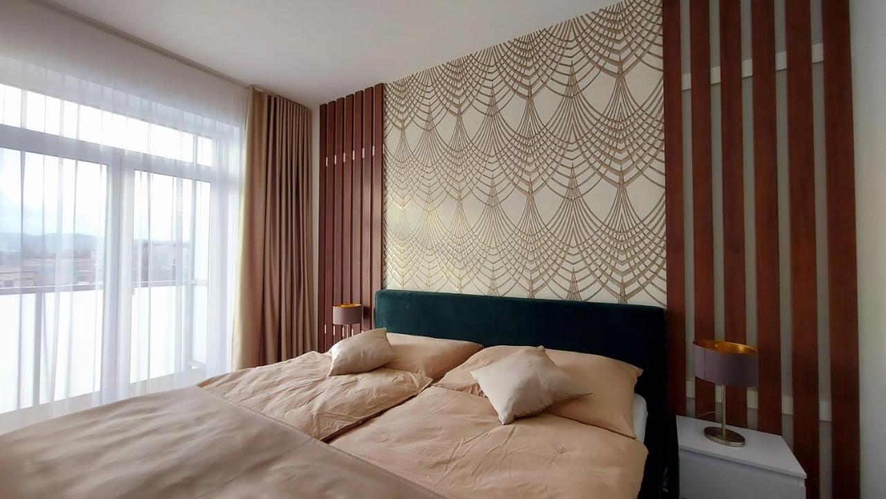 Apartment Moser 1303 Карлови Вари Екстериор снимка